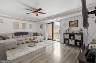 47202 Delaire Landing Rd, Philadelphia, PA 19114 - Photo 1