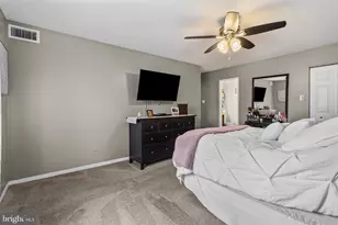 47202 Delaire Landing Rd, Philadelphia, PA 19114 - Photo 12