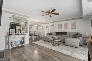 47202 Delaire Landing Rd, Philadelphia, PA 19114 - Photo 2