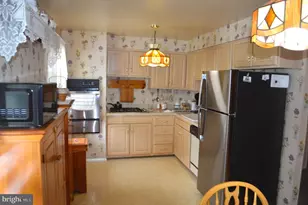 10773 Helmer Dr, Philadelphia, PA 19154 - Photo 12