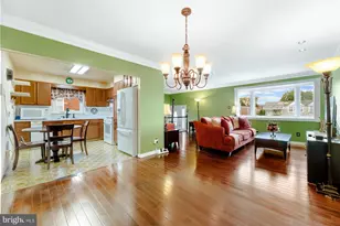 9751 Clark St, Philadelphia, PA 19115 - Photo 14