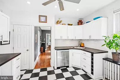 29 W Willow Grove Avenue, Philadelphia, PA 19118 - Photo 18