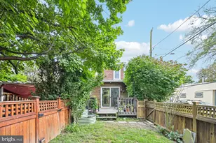 29 W Willow Grove Ave, Philadelphia, PA 19118 - Photo 10
