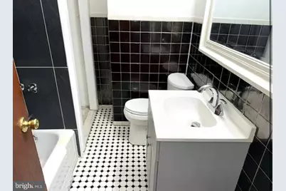 2333 S Bonsall Street, Philadelphia, PA 19145 - Photo 6