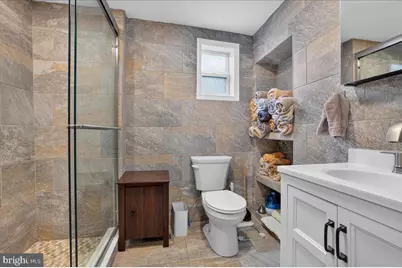 909 S Sheridan Street S, Philadelphia, PA 19147 - Photo 12