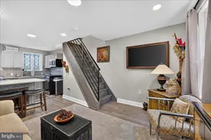 909 S Sheridan Street S, Philadelphia, PA 19147 - Photo 4