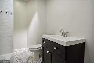 6825 N 18th St, Philadelphia, PA 19126 - Photo 18