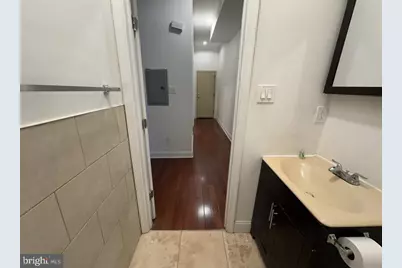 1633 W Girard Avenue #2R, Philadelphia, PA 19130 - Photo 6