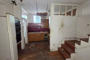 2021 Lombard St, Philadelphia, PA 19146 - Photo 12