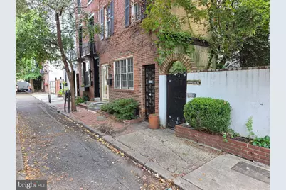 2021 Lombard Street, Philadelphia, PA 19146 - Photo 2