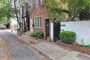 2021 Lombard St, Philadelphia, PA 19146 - Photo 2