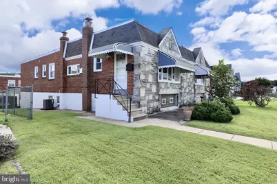 8927 Revere Street, Philadelphia, PA 19152 - Photo 2