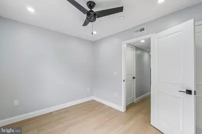 617 8th Street S #3, Philadelphia, PA 19147 - Photo 8