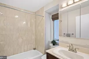 719 S Philip St, Philadelphia, PA 19147 - Photo 14