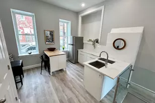 1233 N 6th St, Philadelphia, PA 19122 - Photo 2