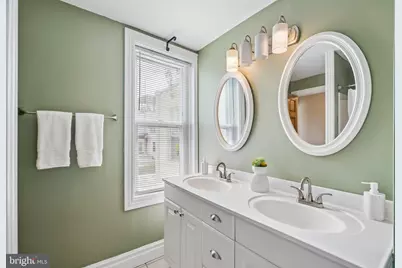 2810 Cambridge Street, Philadelphia, PA 19130 - Photo 10