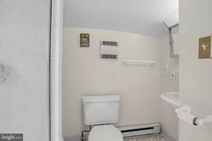 7922 Frontenac St, Philadelphia, PA 19111 - Photo 28