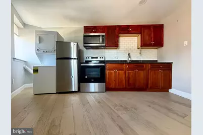 2626 S Watts Street #UNIT 3, Philadelphia, PA 19148 - Photo 2