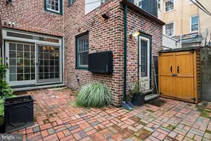 306 Cypress St, Philadelphia, PA 19106 - Photo 22