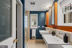 306 Cypress St, Philadelphia, PA 19106 - Photo 12