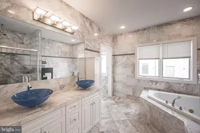 919 N Front Street #UNIT G, Philadelphia, PA 19123 - Photo 36