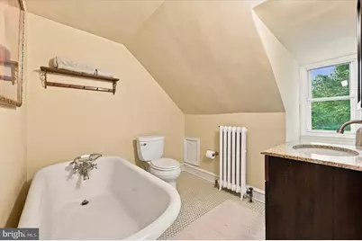 7811 Winston Road, Philadelphia, PA 19118 - Photo 28
