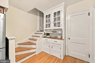 7811 Winston Rd, Philadelphia, PA 19118 - Photo 12