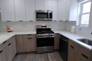 7710 Temple Rd, Philadelphia, PA 19150 - Photo 10