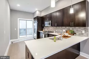 826 N 3rd St, Philadelphia, PA 19123 - Photo 4