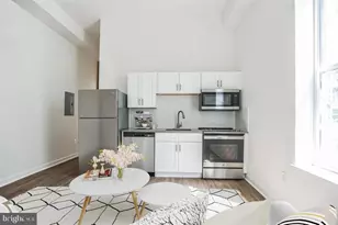 405 S 42nd St, Philadelphia, PA 19104 - Photo 8