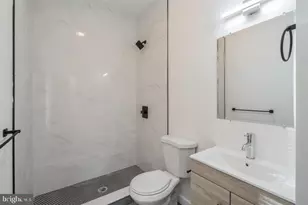 405 S 42nd St, Philadelphia, PA 19104 - Photo 28