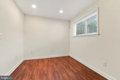 2009 W Oxford Street, Philadelphia, PA 19121 - Photo 10