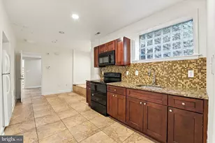 2009 W Oxford St, Philadelphia, PA 19121 - Photo 8