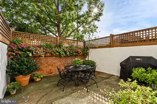 434 Spruce St, Philadelphia, PA 19106 - Photo 16