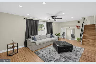 817 Rennard Circle, Philadelphia, PA 19116 - Photo 6