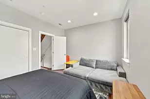 624 Pierce St, Philadelphia, PA 19148 - Photo 16