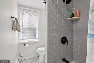 2440 E Gordon Street, Philadelphia, PA 19125 - Photo 16
