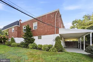 7242 Hill Rd, Philadelphia, PA 19128 - Photo 34