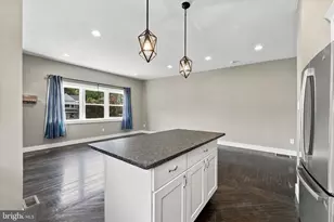 7242 Hill Rd, Philadelphia, PA 19128 - Photo 10