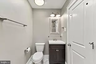 7242 Hill Rd, Philadelphia, PA 19128 - Photo 18