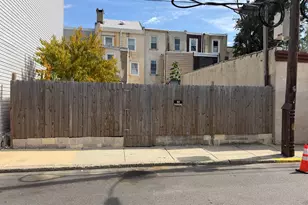1516 N Lawrence St, Philadelphia, PA 19122 - Photo 2