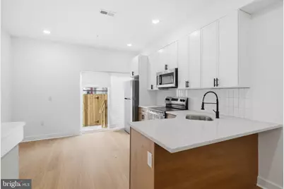 1019 W Orleans Street, Philadelphia, PA 19133 - Photo 2