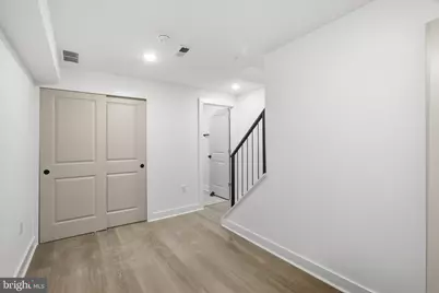 1019 W Orleans Street, Philadelphia, PA 19133 - Photo 6