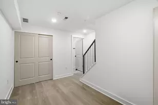 1019 W Orleans St, Philadelphia, PA 19133 - Photo 6