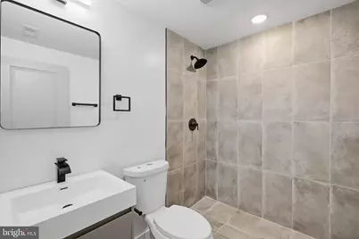 1019 W Orleans Street, Philadelphia, PA 19133 - Photo 24