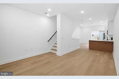 1019 W Orleans Street, Philadelphia, PA 19133 - Photo 8