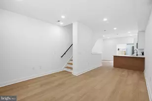 1019 W Orleans St, Philadelphia, PA 19133 - Photo 8