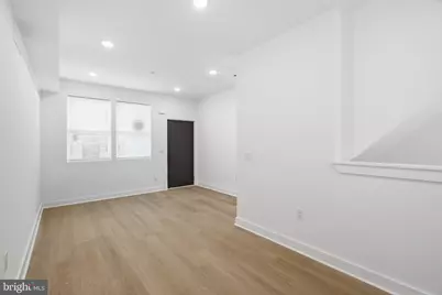 1019 W Orleans Street, Philadelphia, PA 19133 - Photo 12