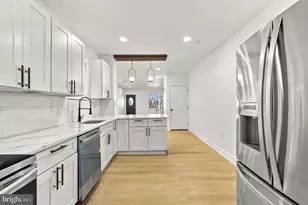 1549 N Robinson St, Philadelphia, PA 19151 - Photo 2