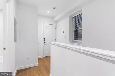 709 S 19th Street #1R, Philadelphia, PA 19146 - Photo 2